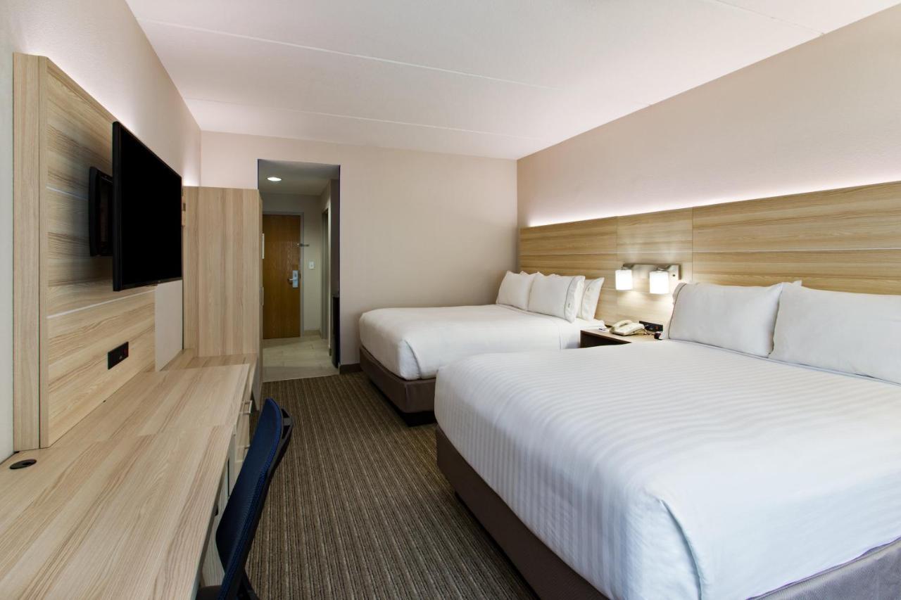 Holiday Inn Express & Suites Tavares By Ihg Экстерьер фото