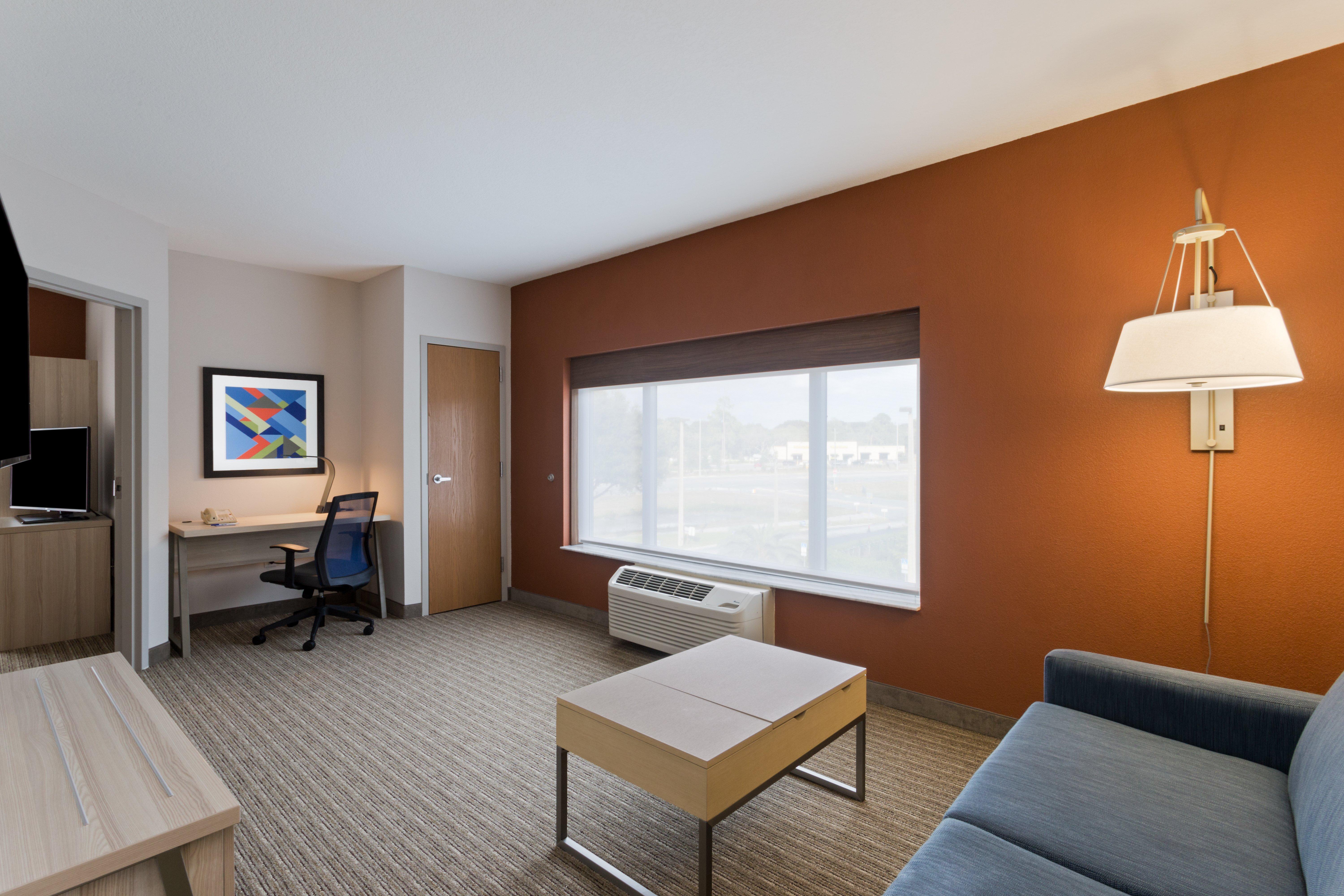 Holiday Inn Express & Suites Tavares By Ihg Экстерьер фото