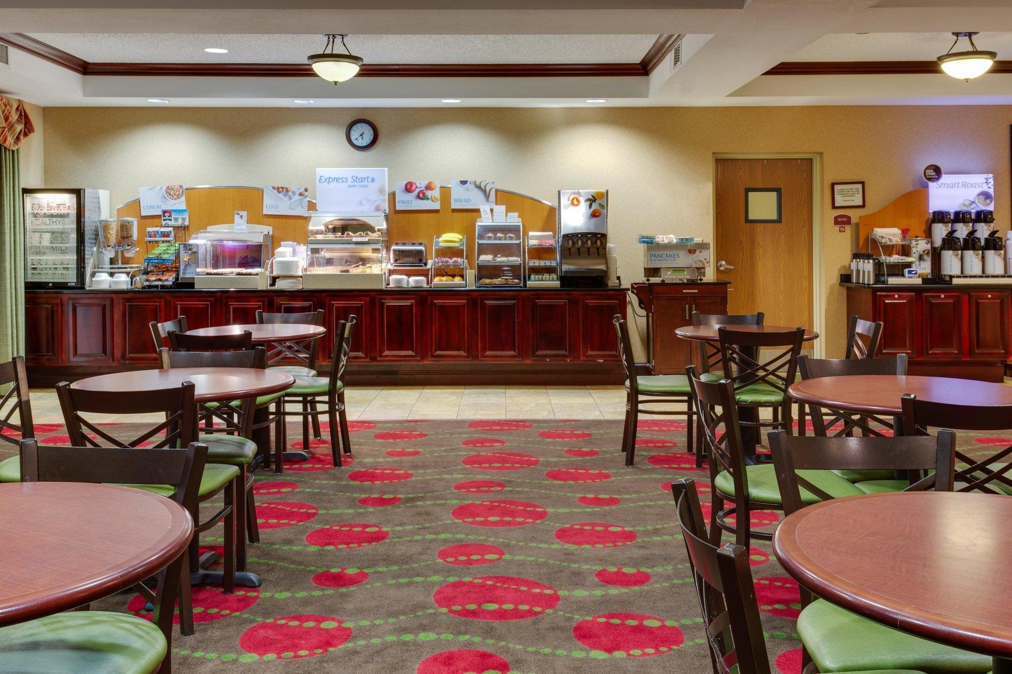 Holiday Inn Express & Suites Tavares By Ihg Экстерьер фото