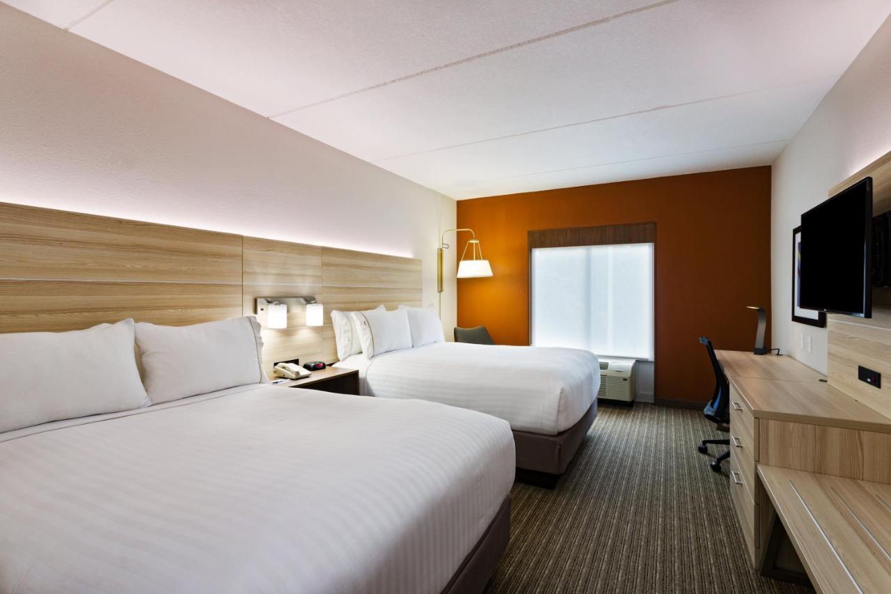 Holiday Inn Express & Suites Tavares By Ihg Экстерьер фото